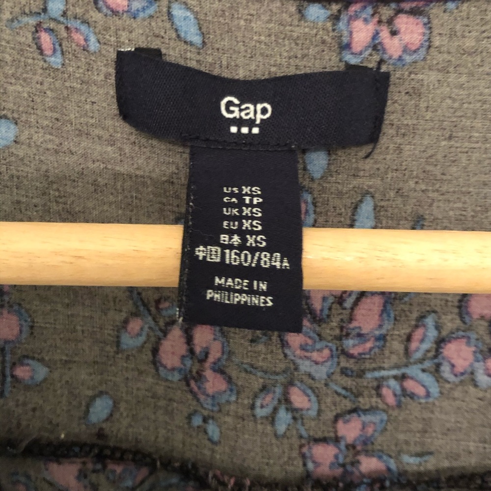 GAP Dress - Picture 3 of 3